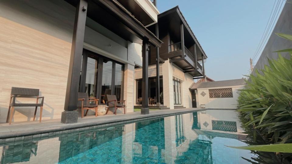 Sareeviengping Hotel Chiangmai เชียงใหม่ ภายนอก รูปภาพ