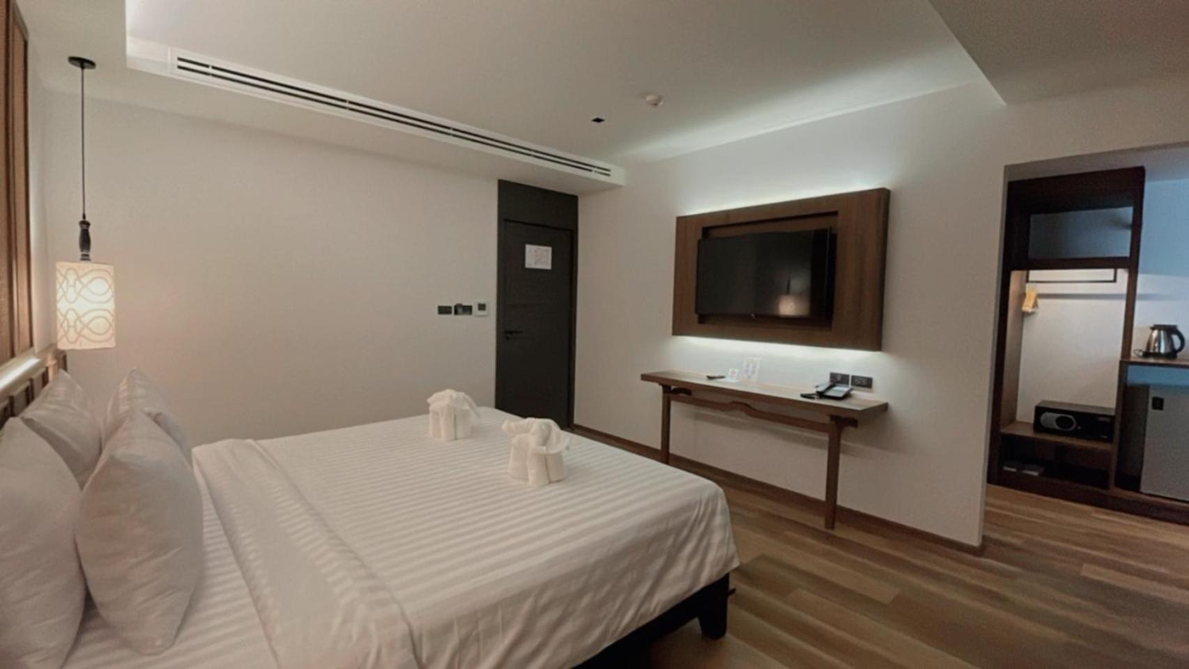 Sareeviengping Hotel Chiangmai เชียงใหม่ ภายนอก รูปภาพ