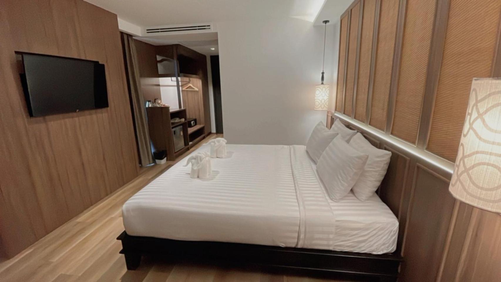 Sareeviengping Hotel Chiangmai เชียงใหม่ ภายนอก รูปภาพ