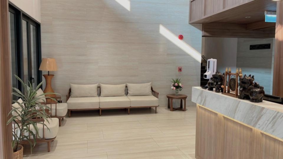 Sareeviengping Hotel Chiangmai เชียงใหม่ ภายนอก รูปภาพ